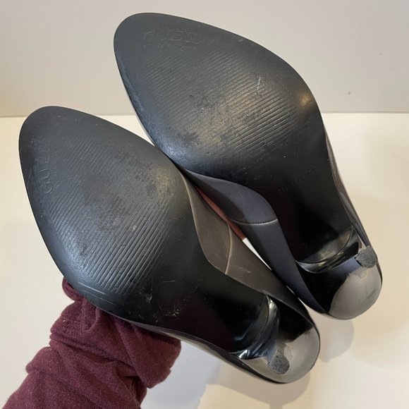 Guess Ombre Patent Pumps -7.5- - Picture 8 of 12